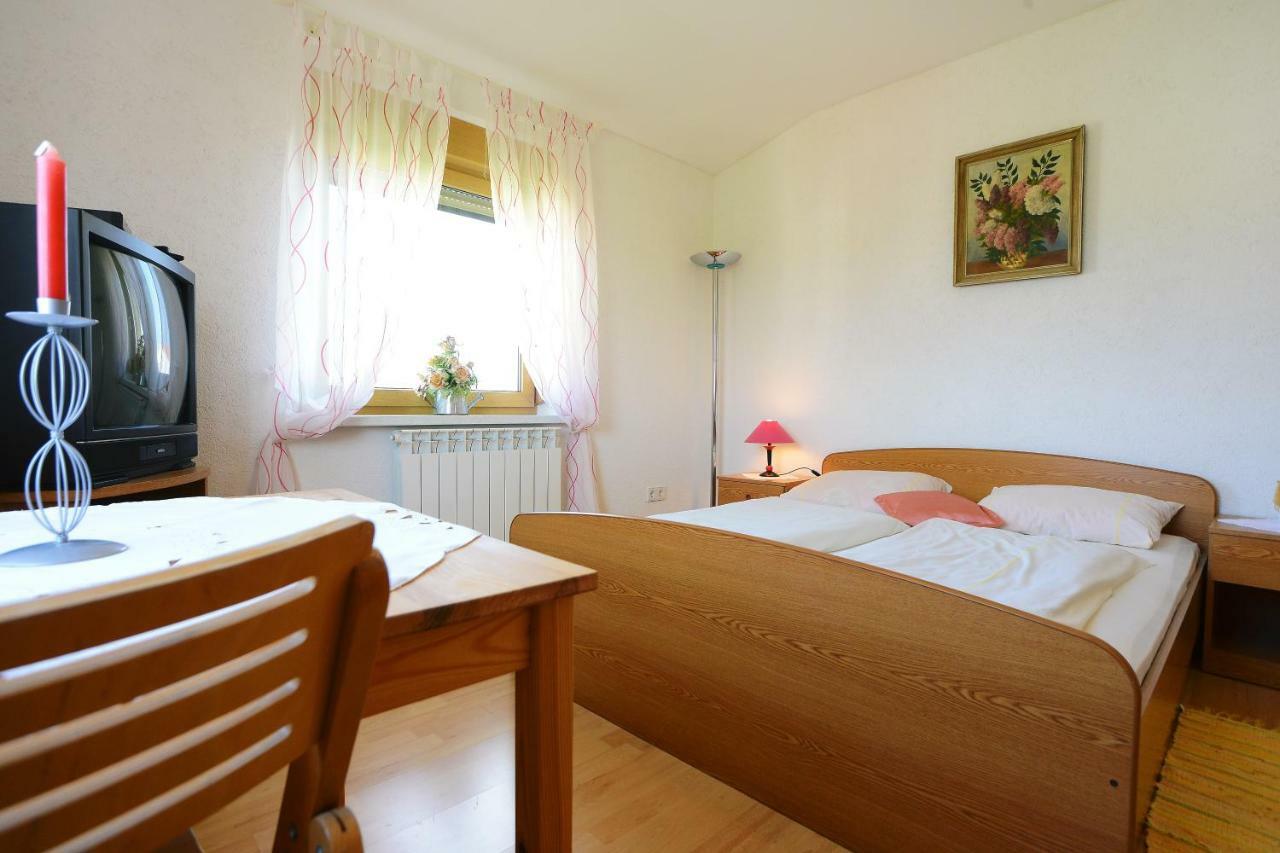 Ferienhaus Tomic Nedeščina Extérieur photo